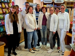 Das Apothekenteam in der Offizin.